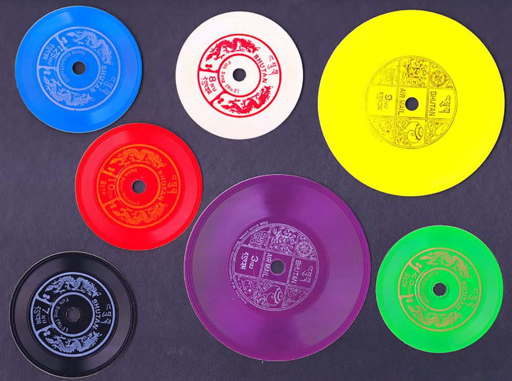 Francobolli musicali del Bhutan 1972